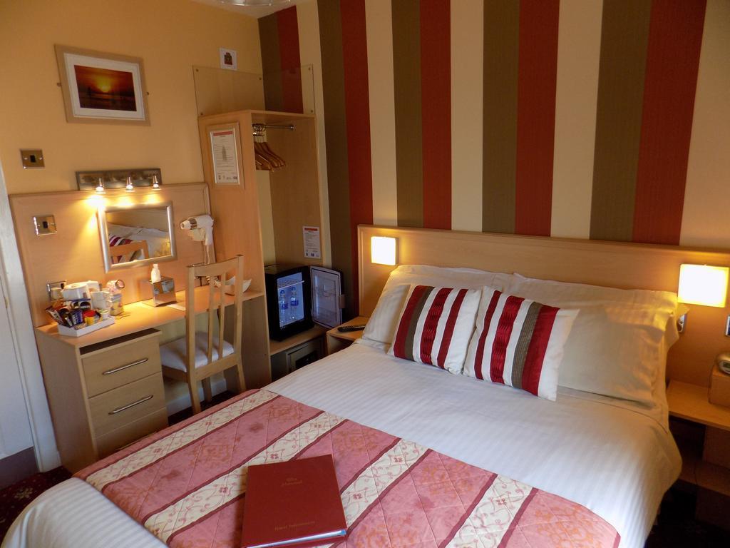 The Norwood Bed & Breakfast Blackpool Bagian luar foto